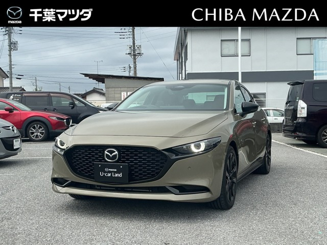 MAZDA3セダン