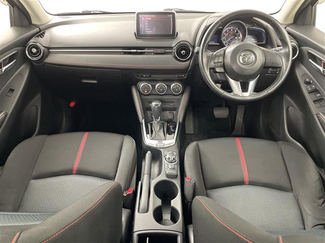 デミオ1.3 13S 4WD