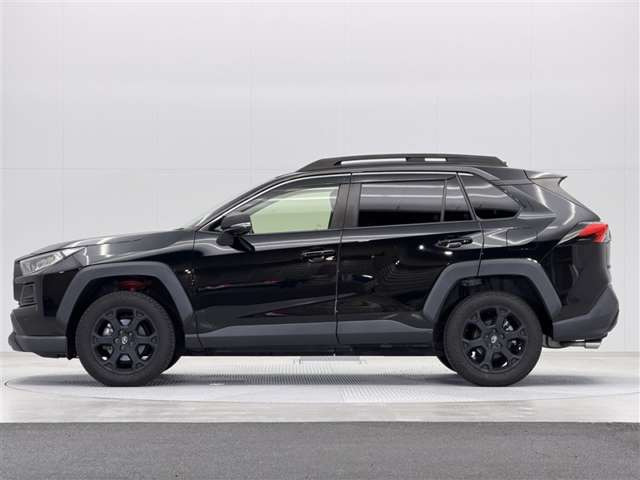 RAV42.0 アドベンチャー オフロードパッケージ II 4WD