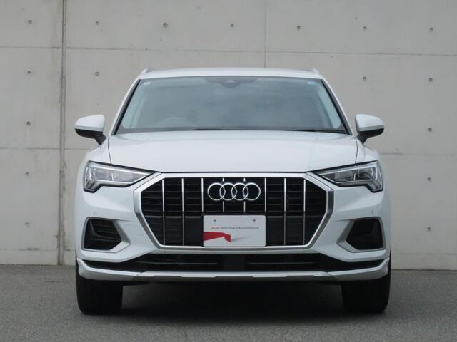 Q335 TFSI アドバンスド