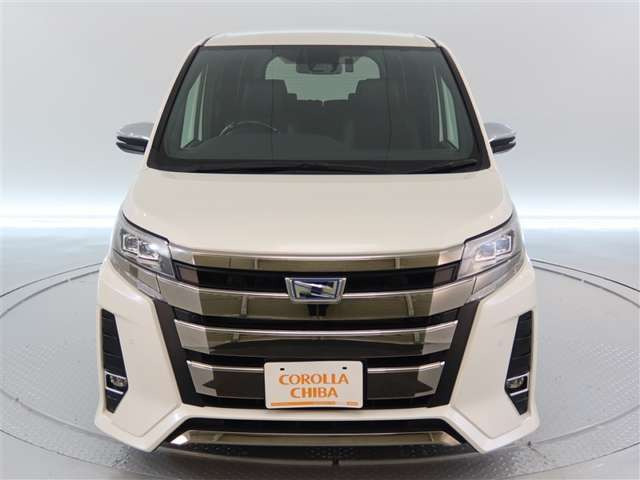 ノア1.8 ハイブリッド Si W×B II