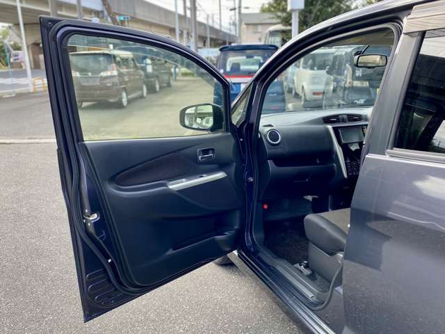 この度は数ある販売店の中から当店の車両をご覧頂きありがとうございます。お客様のお車選びをサポート致します。お気軽にお問い合わせ、ご来店ください!