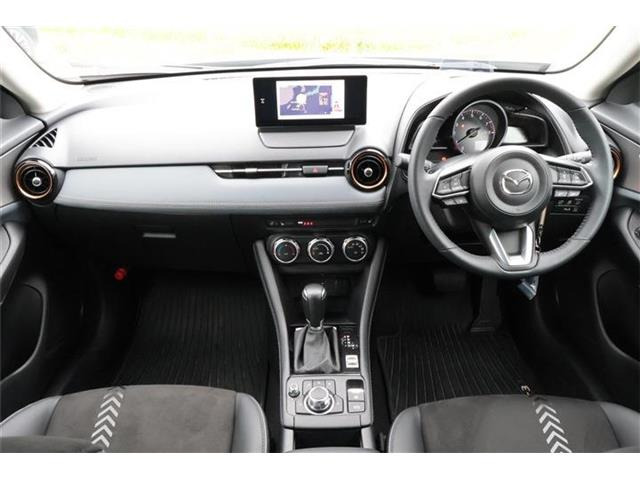 CX-31.5 15S ビビッド モノトーン 4WD