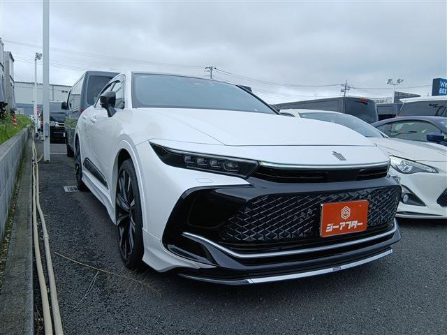 クラウンクロスオーバー2.4 RS E-Four advanced 4WD