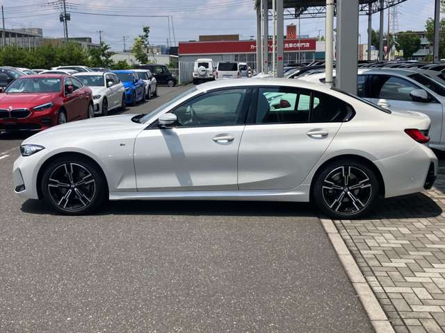 3シリーズセダン320d xドライブ Mスポーツ 4WD