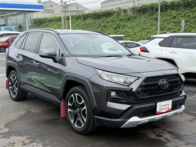 RAV42.0 アドベンチャー 4WD