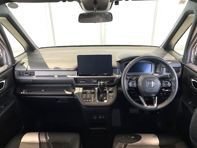 ステップワゴン1.5 スパーダ