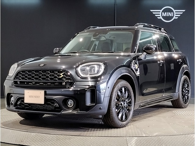 ミニクロスオーバークーパー S E オール4 プレミアム プラスパッケージ 4WD