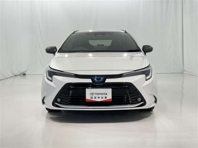 カローラツーリング1.8 ハイブリッド W×B