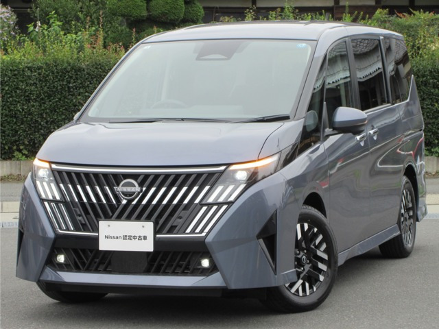 セレナ1.4 e-POWER ルキシオン