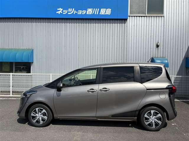 シエンタ1.5 ファンベース G クエロ