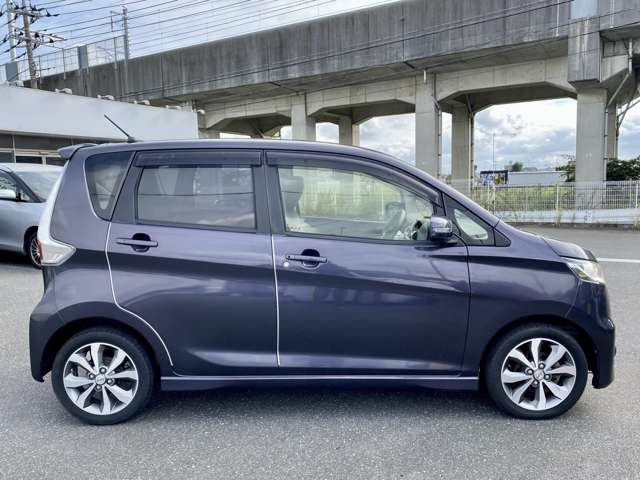 お手頃価格の軽自動車からコンパクトカー・ミニバンなど多彩なラインナップでお客様をお待ちしております!