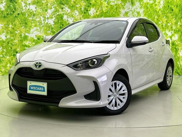 ヤリス1.5 ハイブリッド G E-Four 4WD