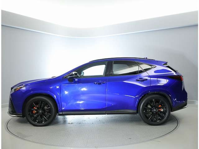 NX350 Fスポーツ 4WD