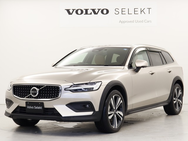 V60クロスカントリーアルティメット B5 AWD 4WD