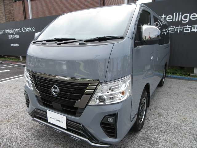キャラバン2.4 AUTECH ライン ロング プラス  ディーゼル 4WD