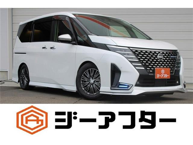 セレナ1.4 e-POWER AUTECH