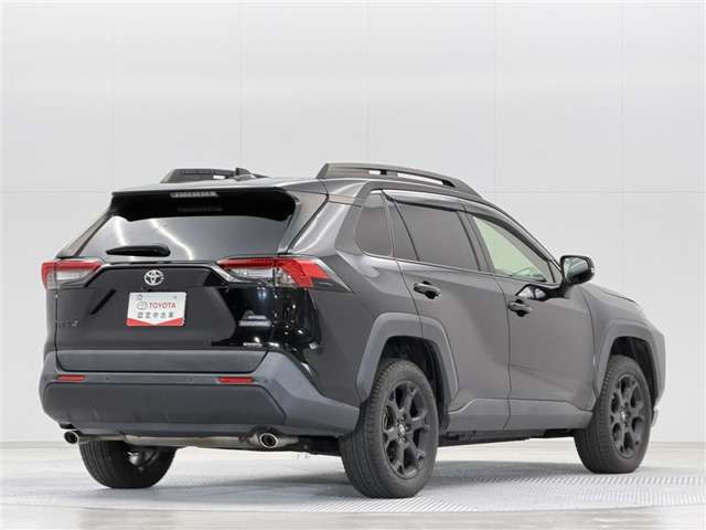 RAV42.0 アドベンチャー オフロードパッケージ II 4WD