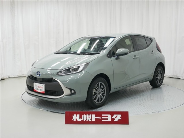 アクア1.5 G E-Four 4WD