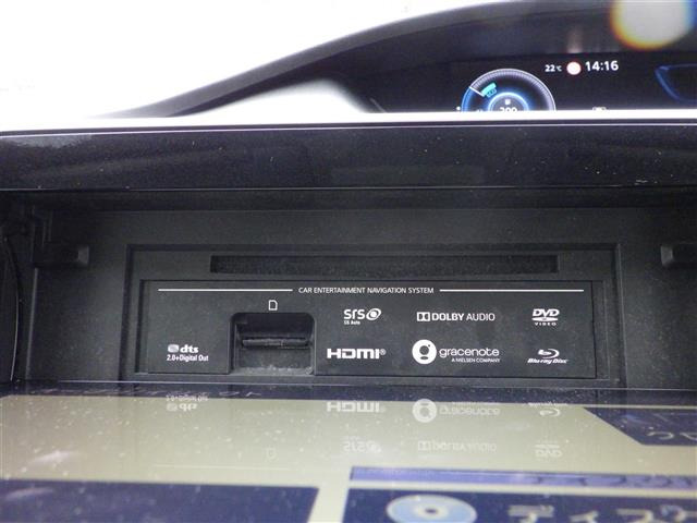 セレナ1.2 e-POWER ハイウェイスターV