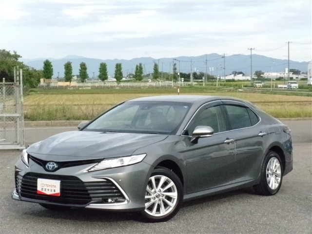 カムリ2.5 G E-Four 4WD