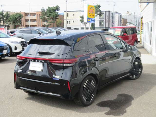 ノートオーラ1.2 G FOUR 4WD