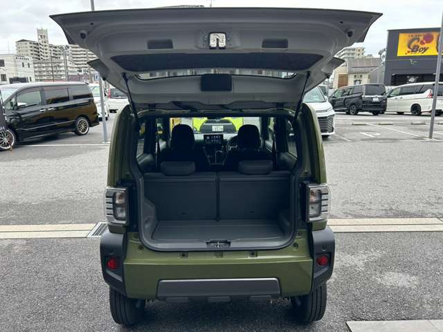 彦根インターからお車で3分とアクセス便利!近くには有名観光地の彦根城もありますので、観光と合わせてのご来店も良いですね♪活気溢れる自慢のスタッフがお客様のご来店をお待ちしております!