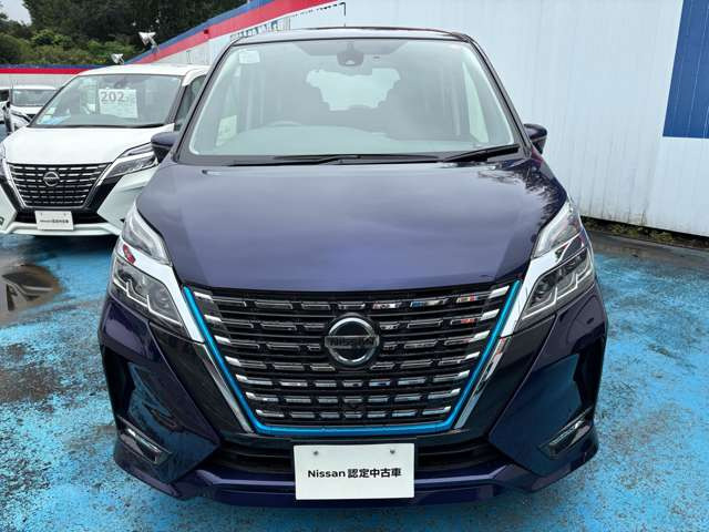セレナ1.2 e-POWER ハイウェイスターV