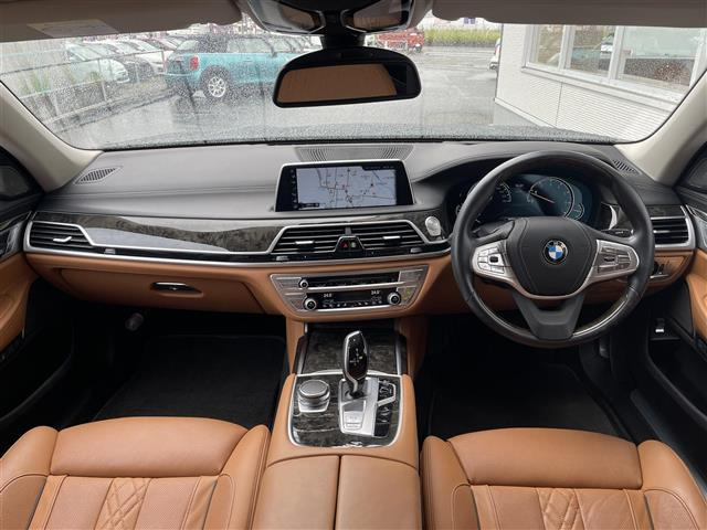 7シリーズ750Li