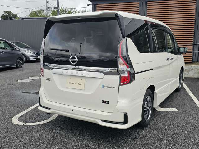 セレナ1.2 e-POWER ハイウェイスターV