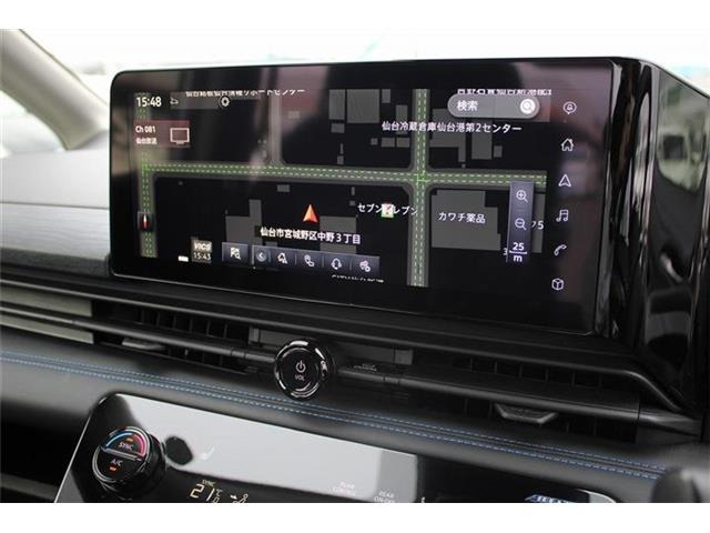セレナ1.4 e-POWER AUTECH