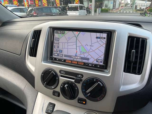 NV200バネットバン1.6 チェアキャブ 車いす2名仕様