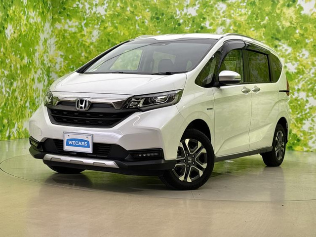 フリード+1.5 ハイブリッド クロスター ホンダセンシング 4WD