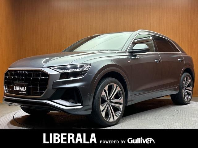 Q855 TFSI クワトロ デビューパッケージ Sライン 4WD