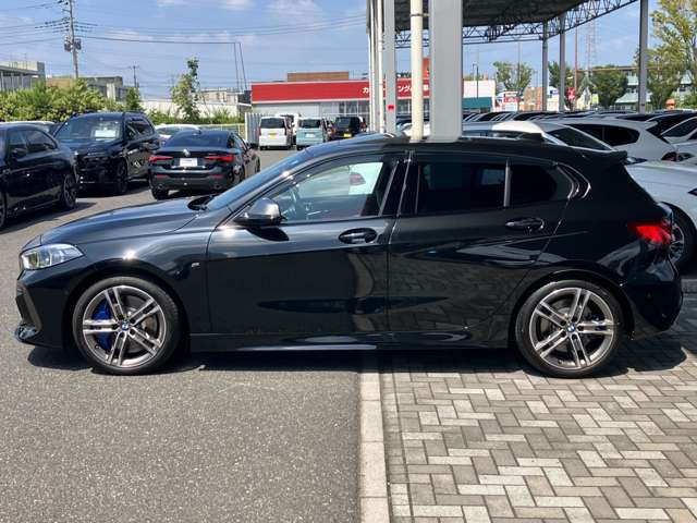 1シリーズM135i xドライブ 4WD