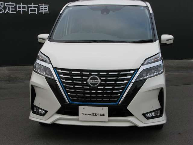 セレナ1.2 e-POWER ハイウェイスターV