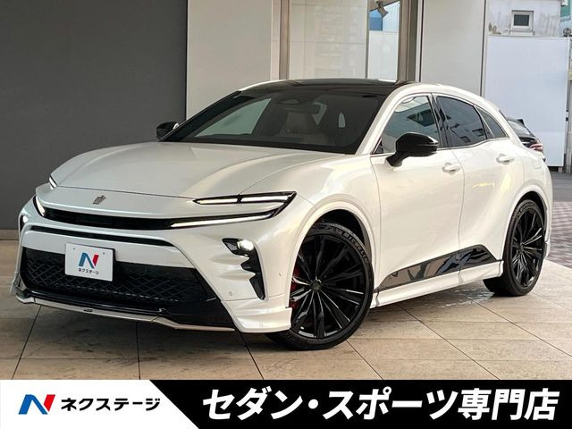 クラウンスポーツ2.5 Z E-Four 4WD