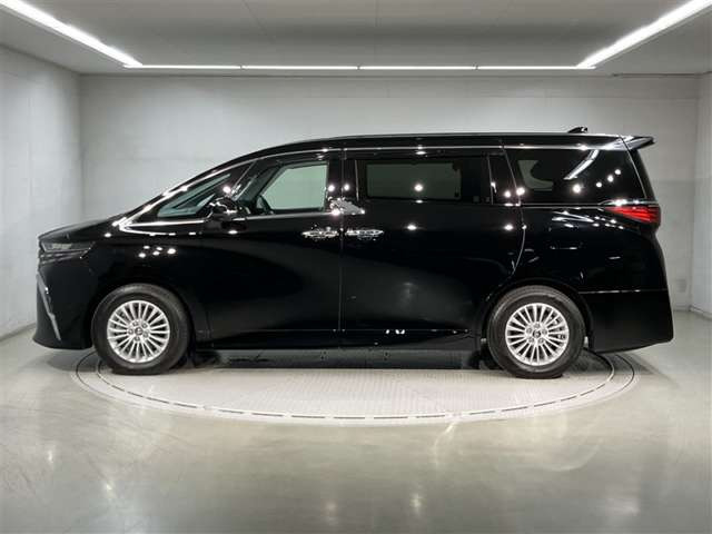 アルファードハイブリッド 2.5 X E-Four 4WD