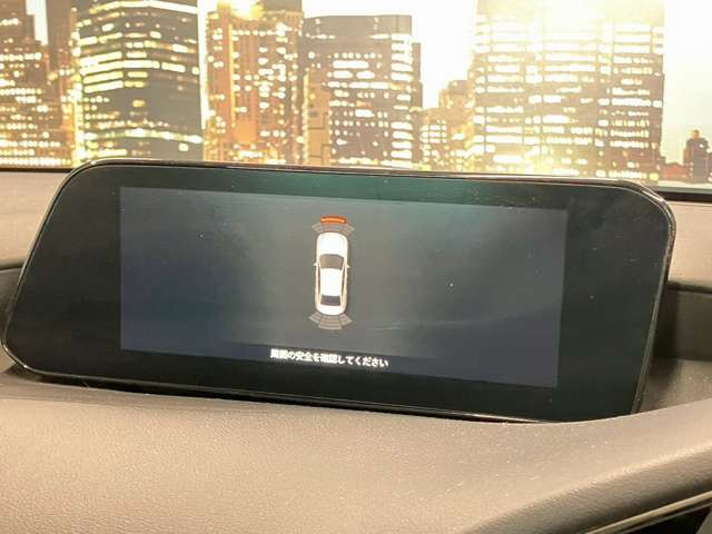 【クリアランスソナー】付きですので障害物に近づいたときに音で知らせてくれるので便利な機能です!!