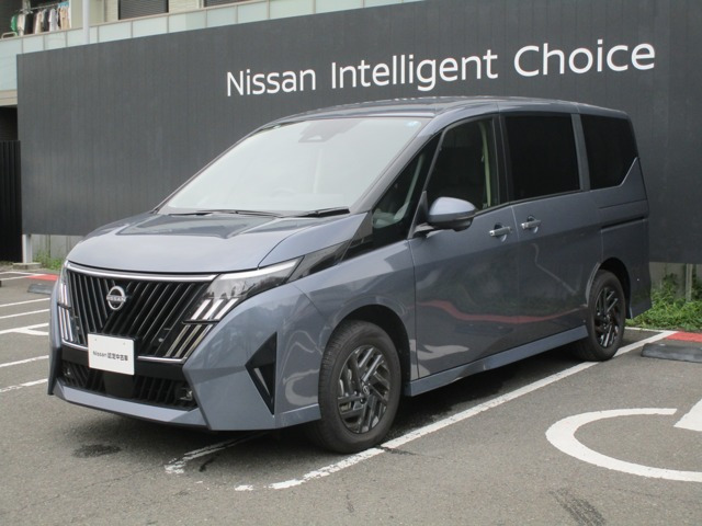 セレナ1.4 e-4ORCE ハイウェイスターV 4WD