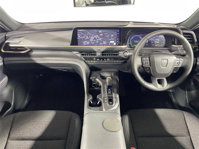 クラウンクロスオーバー2.5 G アドバンスト E-Four 4WD