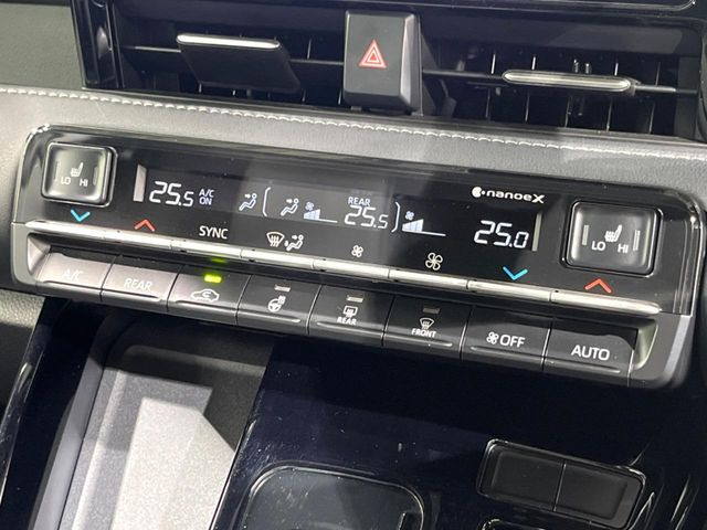 【シートヒーター】寒い日に重宝するシートヒーター!エアコンより早く温まってくれるので寒がりの人も安心ですね♪エアコンの温風は乾燥するから苦手、という方にもをおすすめです。