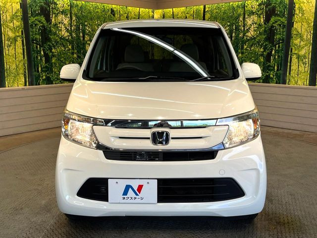 弊社では、全車『修復歴なし』のお車のみ取り扱っております。専任バイヤーによる厳選した仕入れの後、入庫後の車両チェックを行い、ネクステージが認定した高品質な中古車をご提供しております。