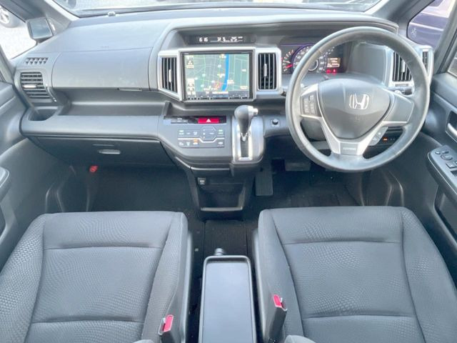 ステップワゴン2.0 スパーダ Z