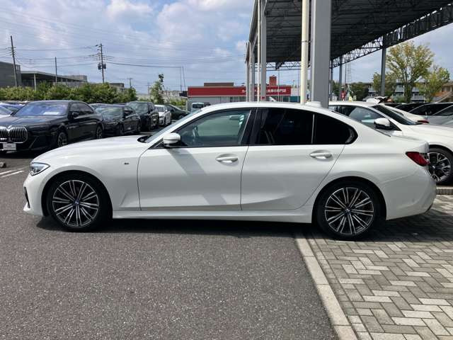 3シリーズセダン320i Mスポーツ
