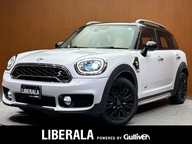 ミニクロスオーバークーパー S E オール4 4WD