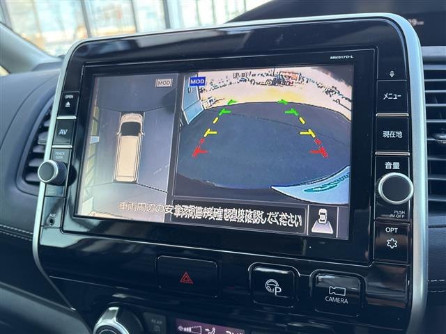 セレナ2.0 ハイウェイスター Vセレクション 4WD