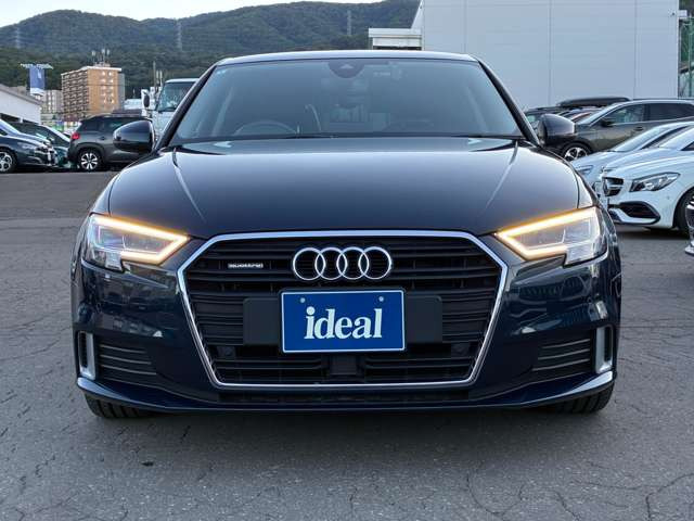 A3スポーツバック2.0 TFSI クワトロ スポーツ 4WD