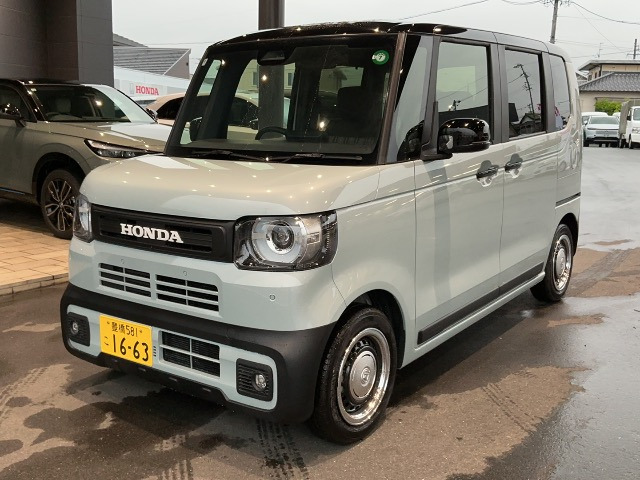N-BOXジョイ ターボ 2トーン