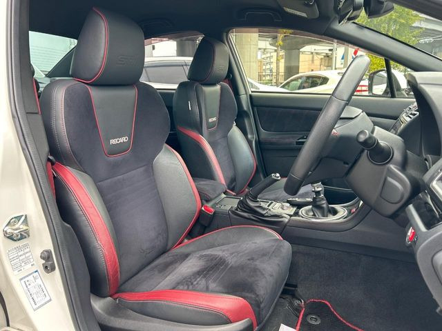 WRXSTI 2.0 タイプS 4WD